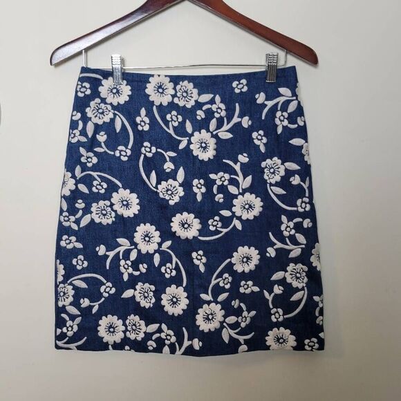 BODEN WOMEN FUN EMBROIDERED DENIM SKIRT 4R - Picture 1 of 3